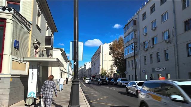Замоскворечье 2025: летняя прогулка по самому уютному району Москвы! ✨ смотреть онлайн
