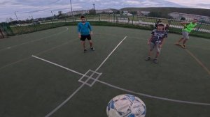 Игра в квадрат с мячом ⚽️полезная игра для контроля мяча #футболсдрузьями #игравквадрат