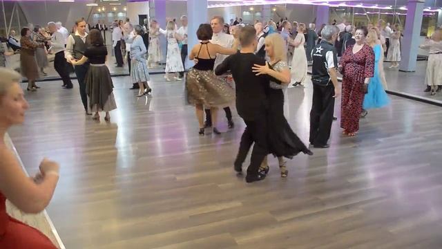 Танцевальный вечер - бал краски осени 30 ноября 2025