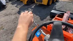 Новый фронтальный погрузчик HC904