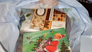 СОБИРАЮ ПОДАРКИ, ПОДПИСАЛА ОТКРЫТКИ/ОЛАДЬИ ИЗ КАБАЧКА.