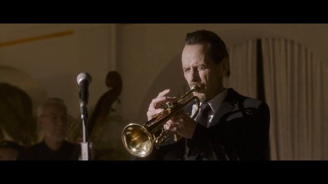 Страна грёз (фильм, 2019) Dreamland 2019 комедия триллер ужасы фэнтези Канада Люксембург Бельгия 16+ смотреть онлайн