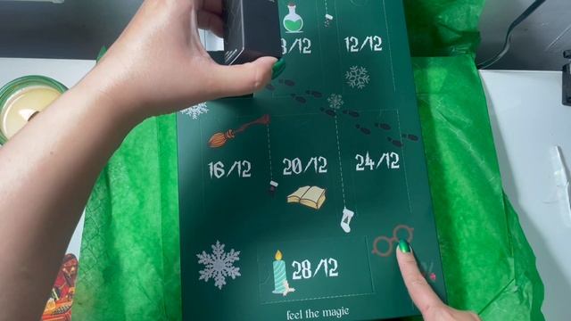 Распаковка посылки с Адвент-календарем Scale Lacquer и открытие окошка 4.12 смотреть онлайн