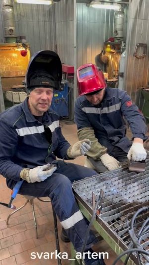 05-12-2025 Утюг чугунный