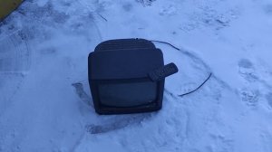 Сколько меди в маленьком телевизоре?