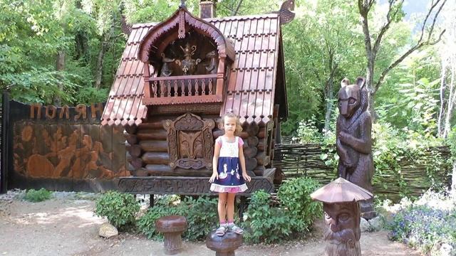 Внученьке Ясеньке 15 лет.