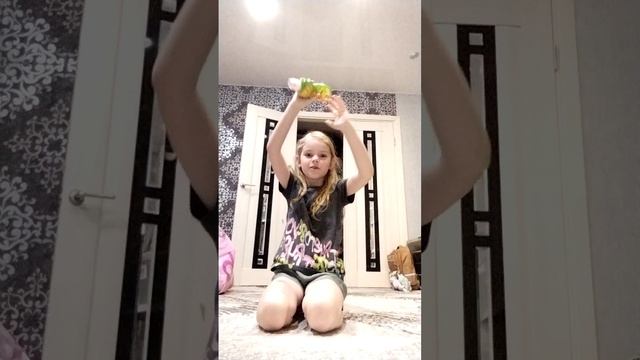 Ого как у меня получилось три раза поставить бутылочку🙃 смотреть онлайн