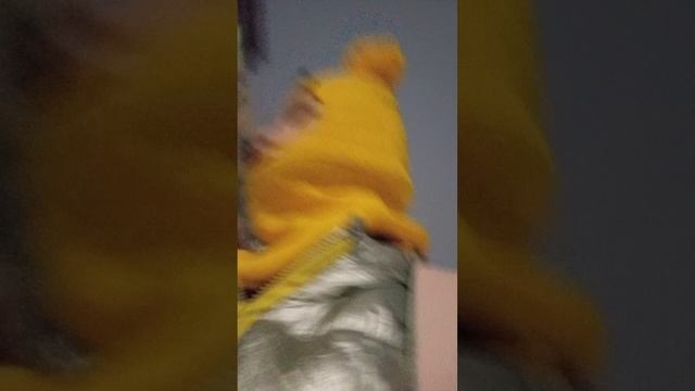 1000000555.mp4 смотреть онлайн