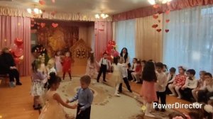 ДЕТСТВО НАЧИНАЕТСЯ с МАМИНОЙ УЛЫБКИ Литературно-музыкальная программа к Дню Матери 27.11.2025