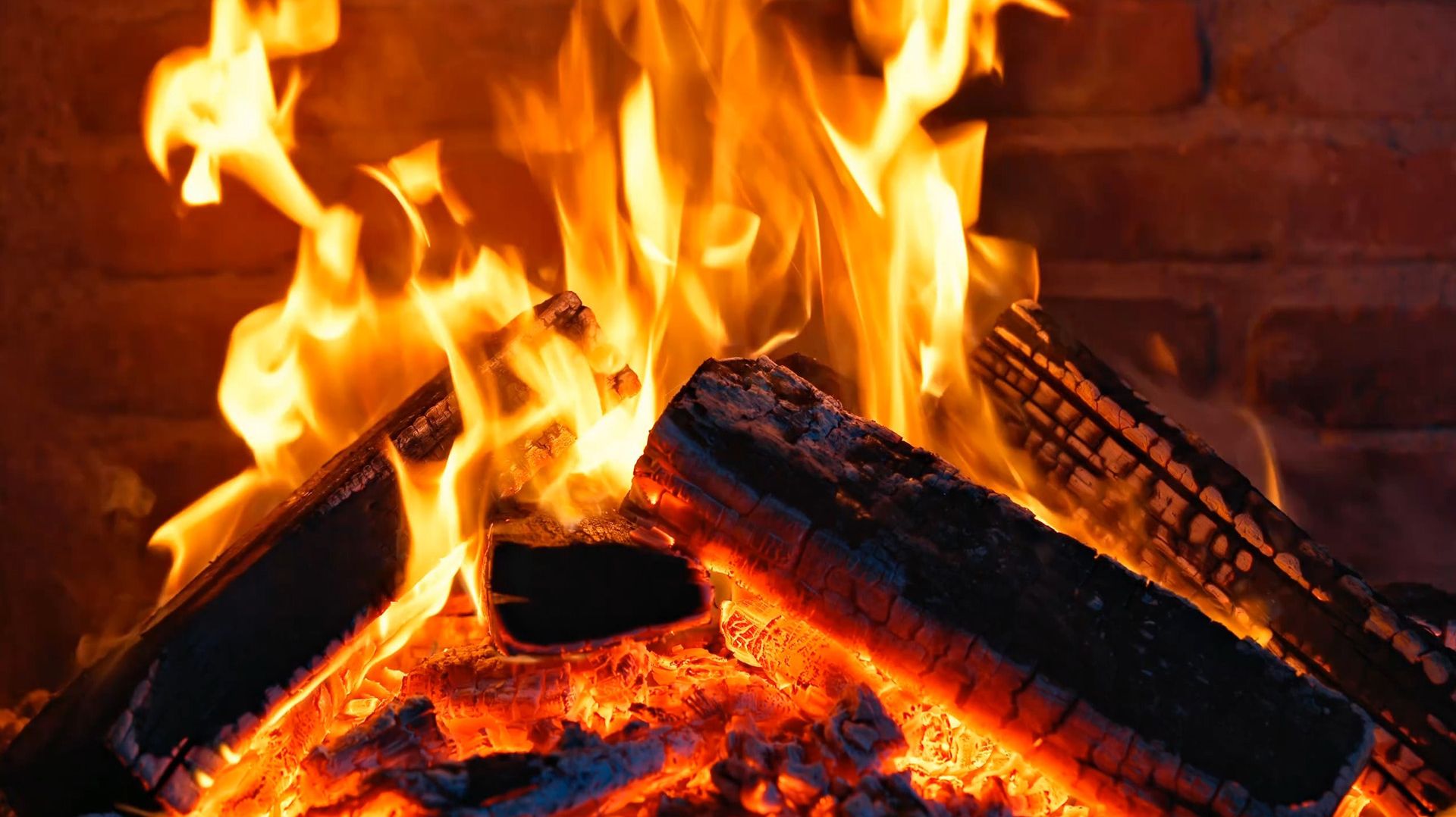 🔥 УЮТНЫЙ КАМИН с Потрескивающими Дровами | Атмосфера Тепла и Расслабления смотреть онлайн
