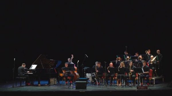 Chigadaev Big band. Александр  Цфасман Снежинки