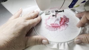 Красивая салфетка в разных техниках: #вышивка #гладь #ришелье #домашнийтекстиль