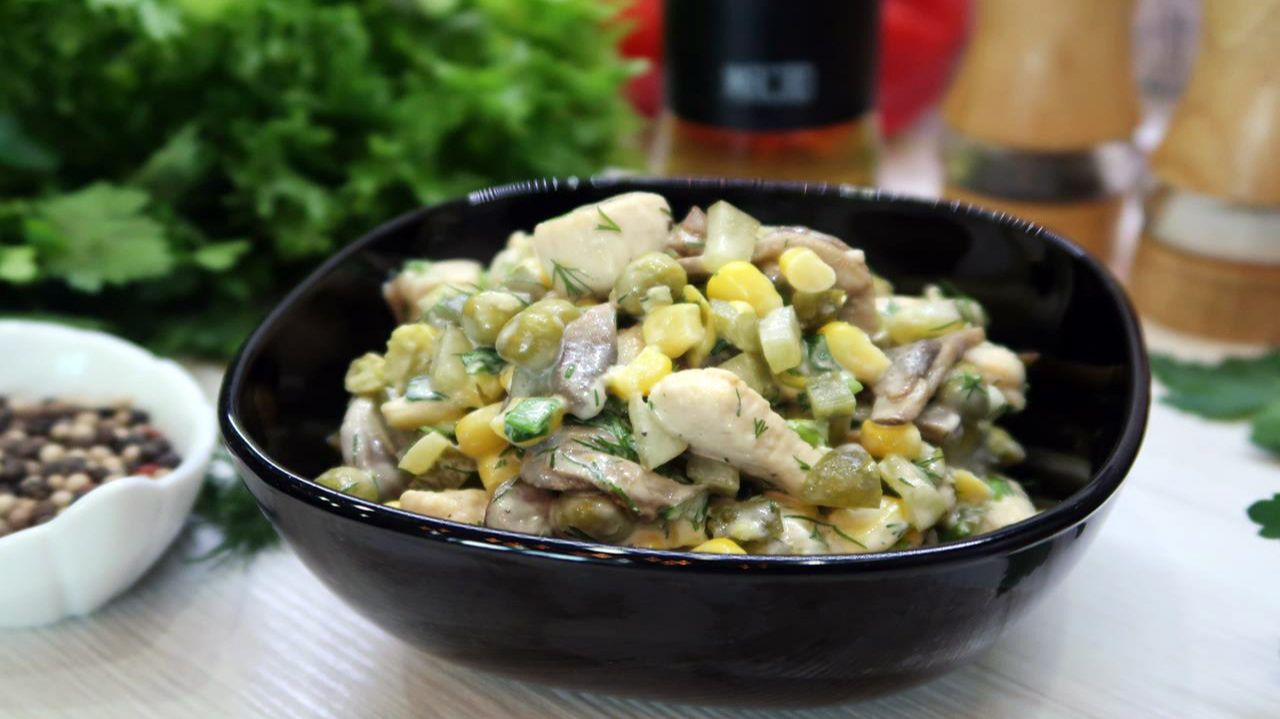 Салат Улетный - быстрый салат с курицей на праздничный стол смотреть онлайн