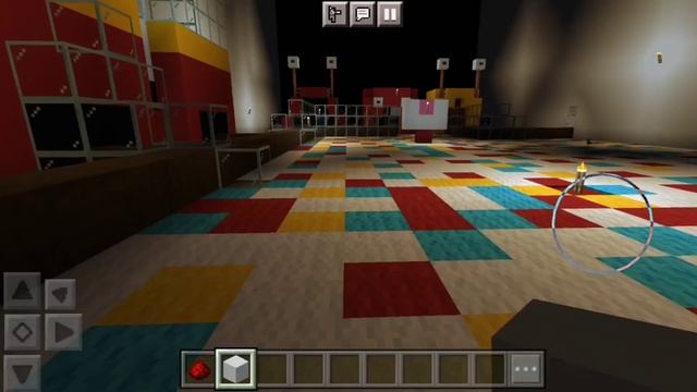 играю в poppy playtime в майнкрафт(строил сам)