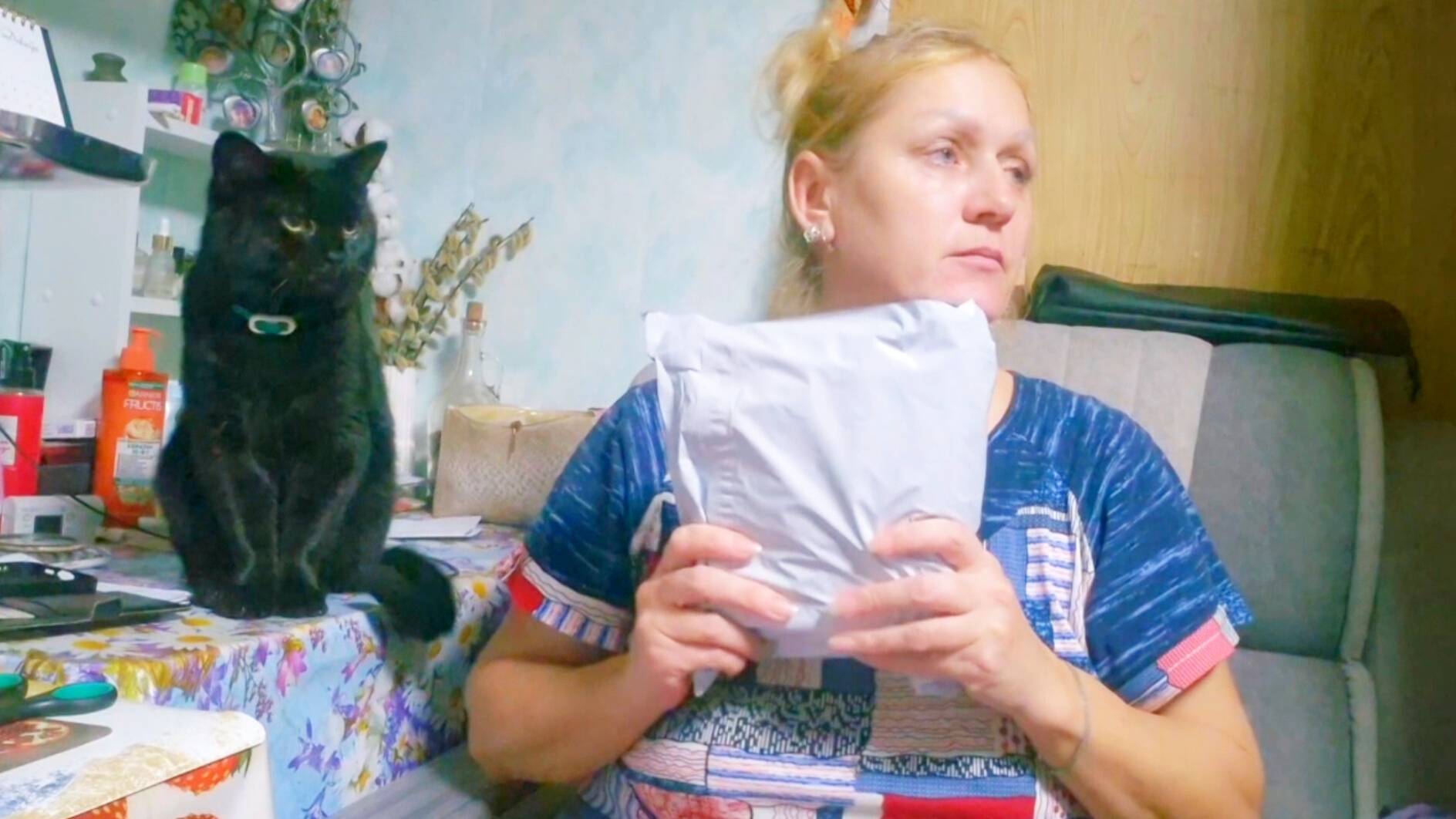 Распаковка с валдберис,Очень устала но он пришёл от туда,Где можете посмотреть на мою дочу смотреть онлайн