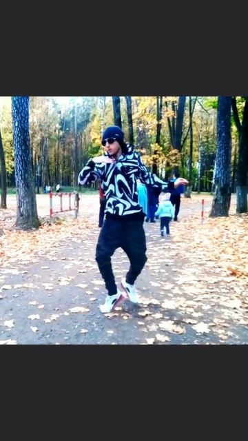 #танцы #танец #танцор #искусство #москва #музыкант #музыка #стиль #танцуйпокамолодой #dance #dancer смотреть онлайн