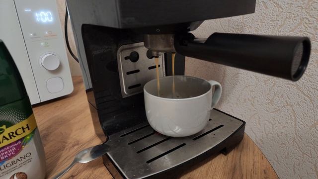 Варим Молотый и растворимый кофе вместе в кофеварке.