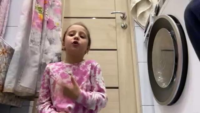 78673694414__81B09B70-EE4B-4628-ACD8-6312535057E0 смотреть онлайн