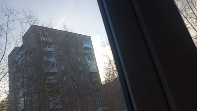 из окна видно снег летит и кофиек смотреть онлайн