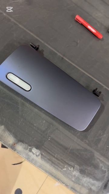 Спрячем косяк на детали салона