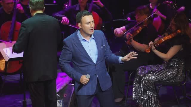 Владислав Косарев и РГСО. Я тебя рисую. смотреть онлайн