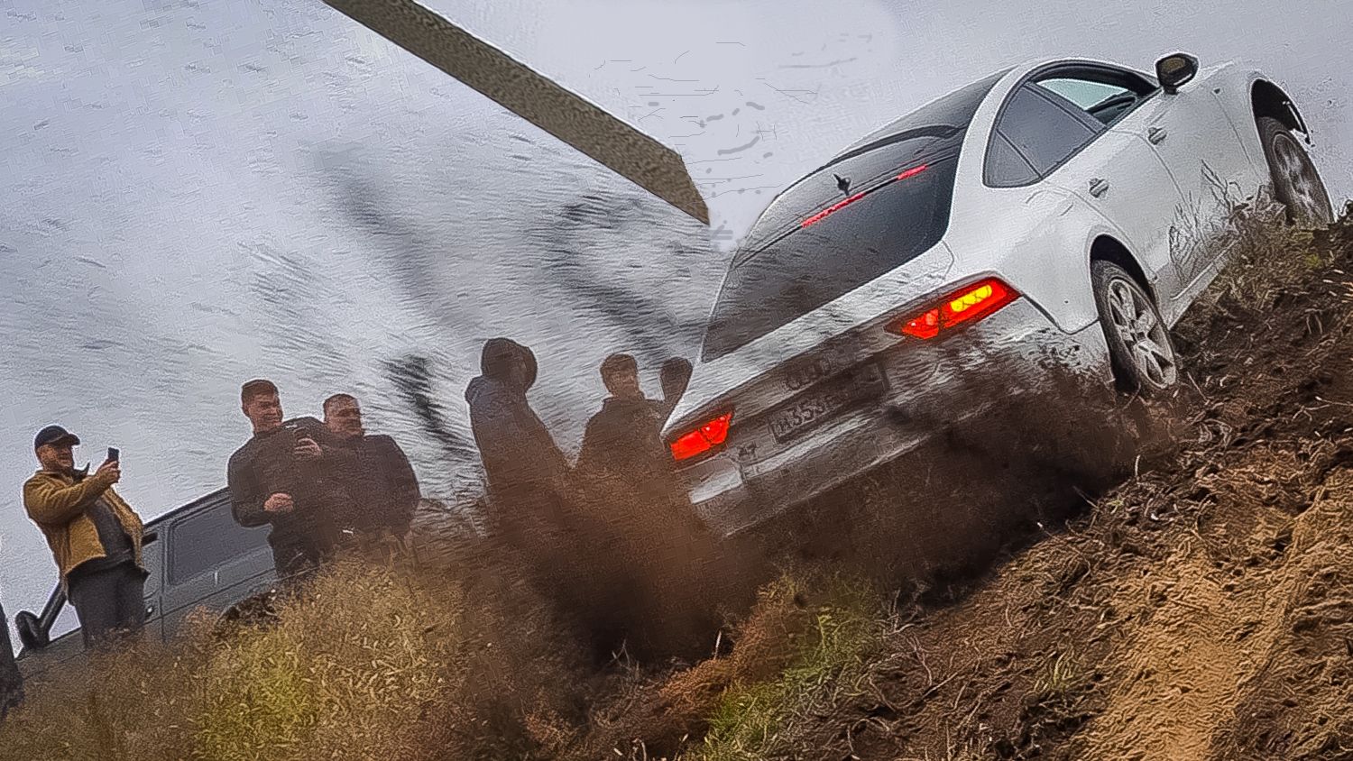 ПСИХИ на AUDI БИЛИСЬ ДО КОНЦА, пока не РАЗБИЛИСЬ.. смотреть онлайн