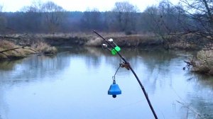 Рыбалка 5 декабря на голавля и налима с ночёвкой как есть в реальности.. Дело было не в бабине