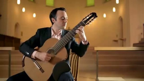 JS Bach on 8-string guitar Adagio and Fuga BWV 1003