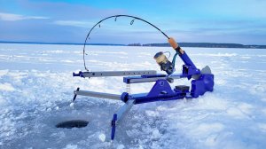 Поймает или нет Поставил ДЖИГ МАШИНУ с АНТИ ЖЕРЛИЦЕЙ  Зимняя рыбалка  Безмотылка и Лещ