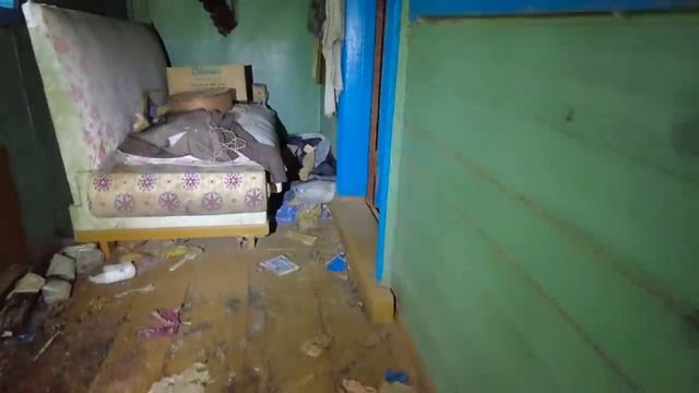 Труднодоступная Заброшенная Деревня с Домом Графини смотреть онлайн