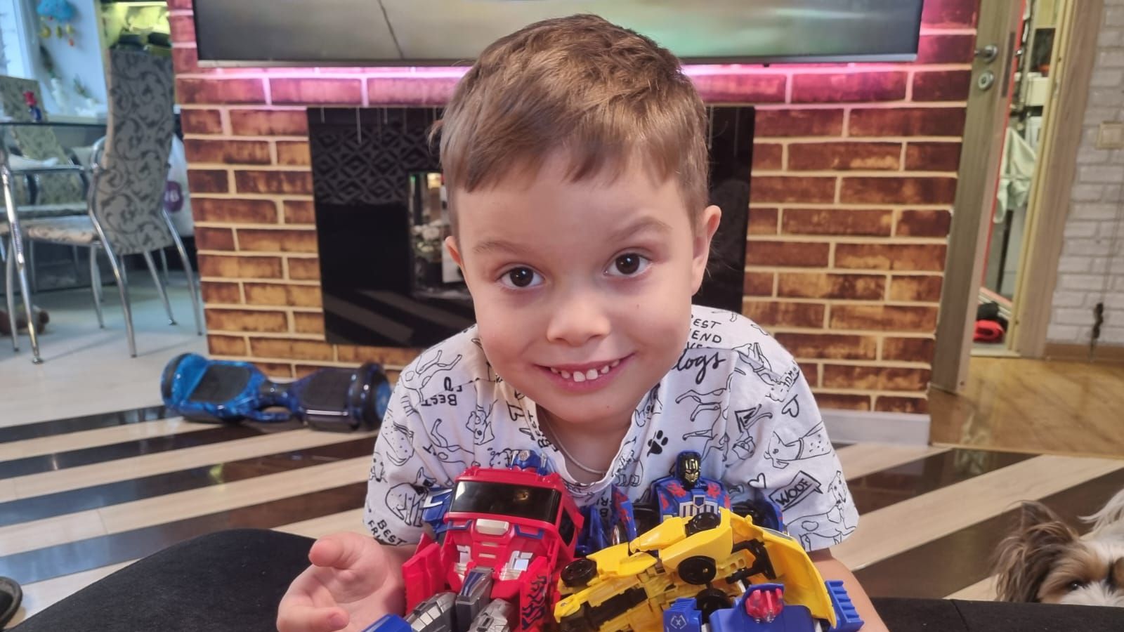 Оптимус Прайм и Бамблби