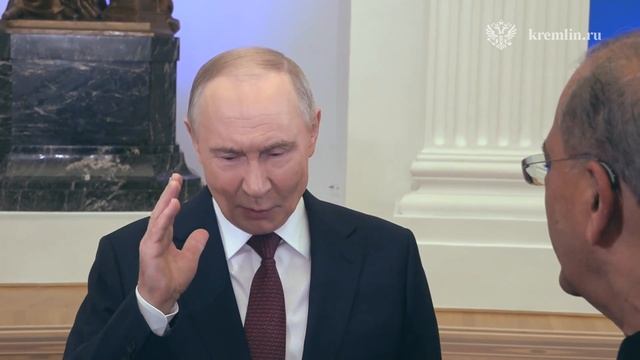 Я делаю то, что не имею права не делать. Владимир Путин смотреть онлайн