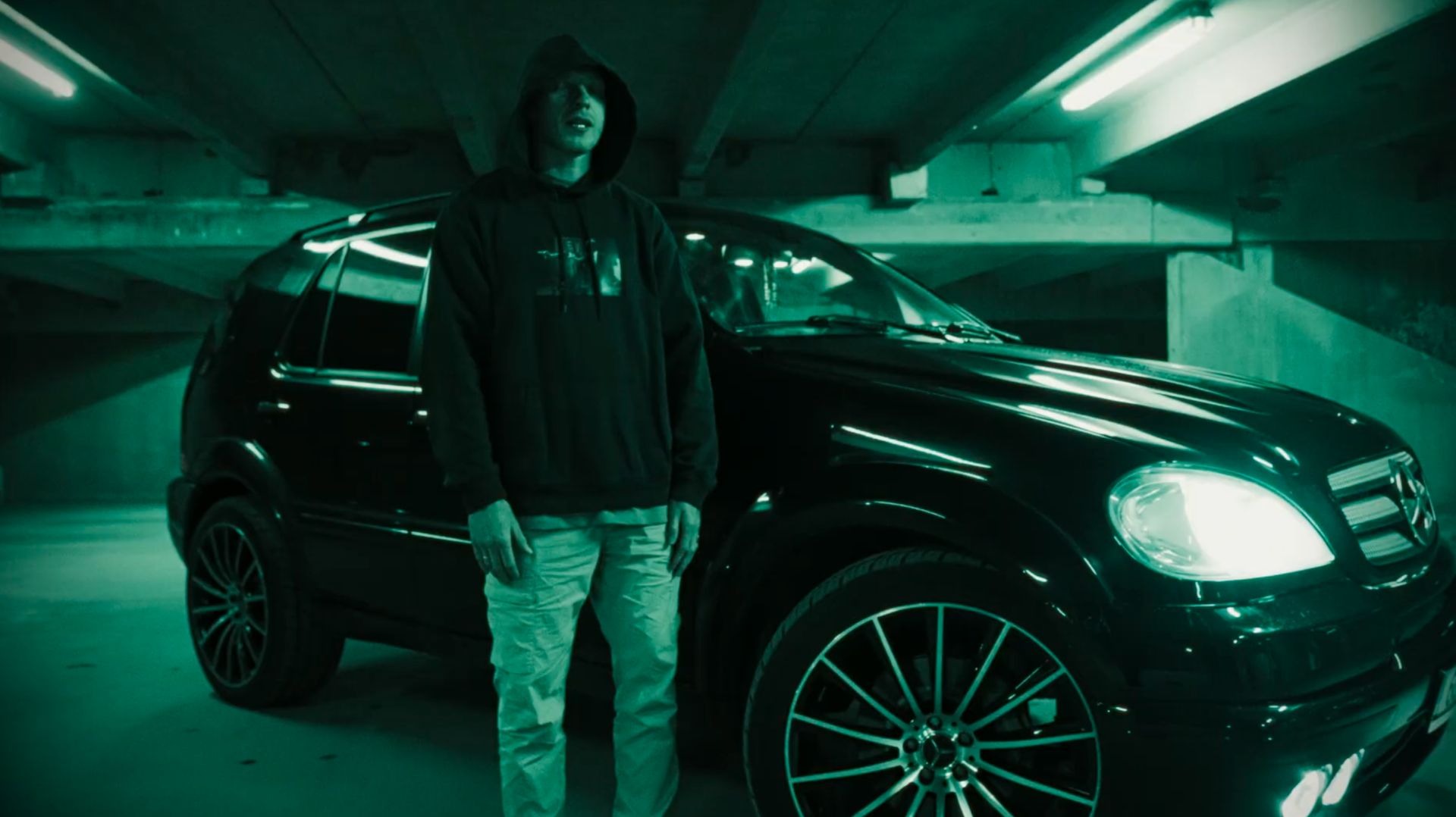 The Chemodan - Cryoson смотреть онлайн