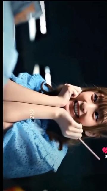 переверни телефон пожалуйста