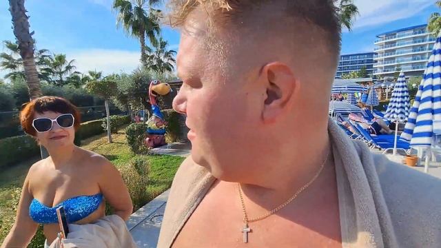 СОРПРИЗ ЗАЖИГАЕМ В АКВАПАРКЕ В ОТЕЛЕ EFTALIA OCEAN 5* АЛАНЬЯ НАШЛИ А-ЛЯ КАРТ смотреть онлайн