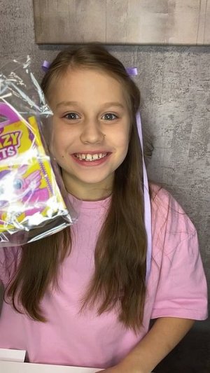 Битва сюрпризов из адвент-календаря 😎 Пишите, у кого сюрприз лучше?