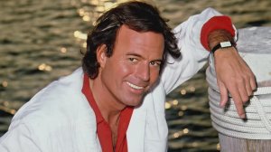 Julio Iglesias - Caruso (Fanmade) HD
