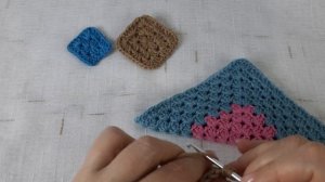 Треугольник в технике бабушкиного квадрата