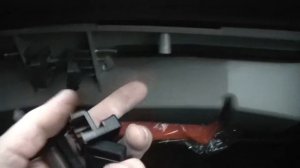 Ремонт замка бардачка Лада Калина