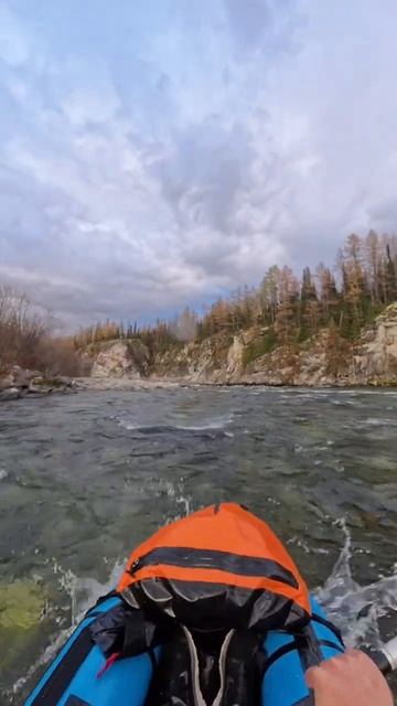 Приполярный урал, река Балбанью, порог труба (а может и не труба)) смотреть онлайн