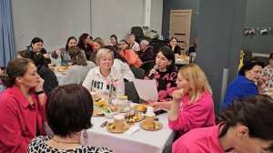 Женское служение, приуроченное ко дню матери.