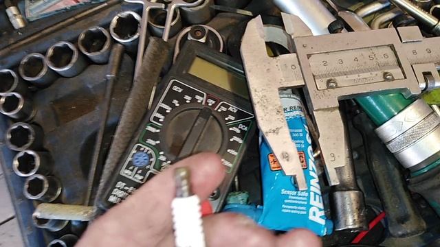 надо ли зачищать контакт у свечи зажигания смотреть онлайн
