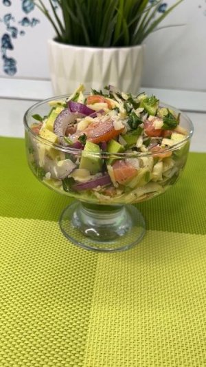 Вкусный свежий салатик🥗