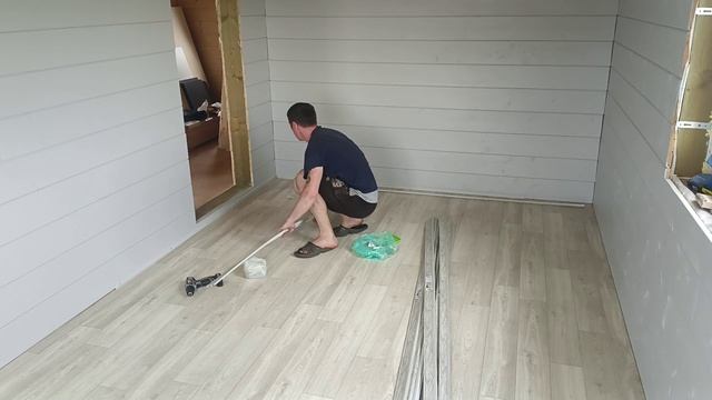 Укладка линолеума и плинтуса смотреть онлайн