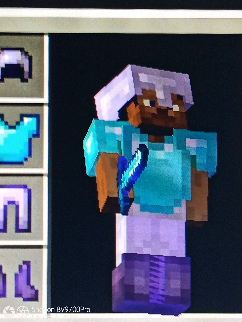 играю в маин