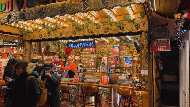 🎄Рождество в Париже 2025 огни Площади Вандом и волшебный Тюильрийский рынок✨ смотреть онлайн