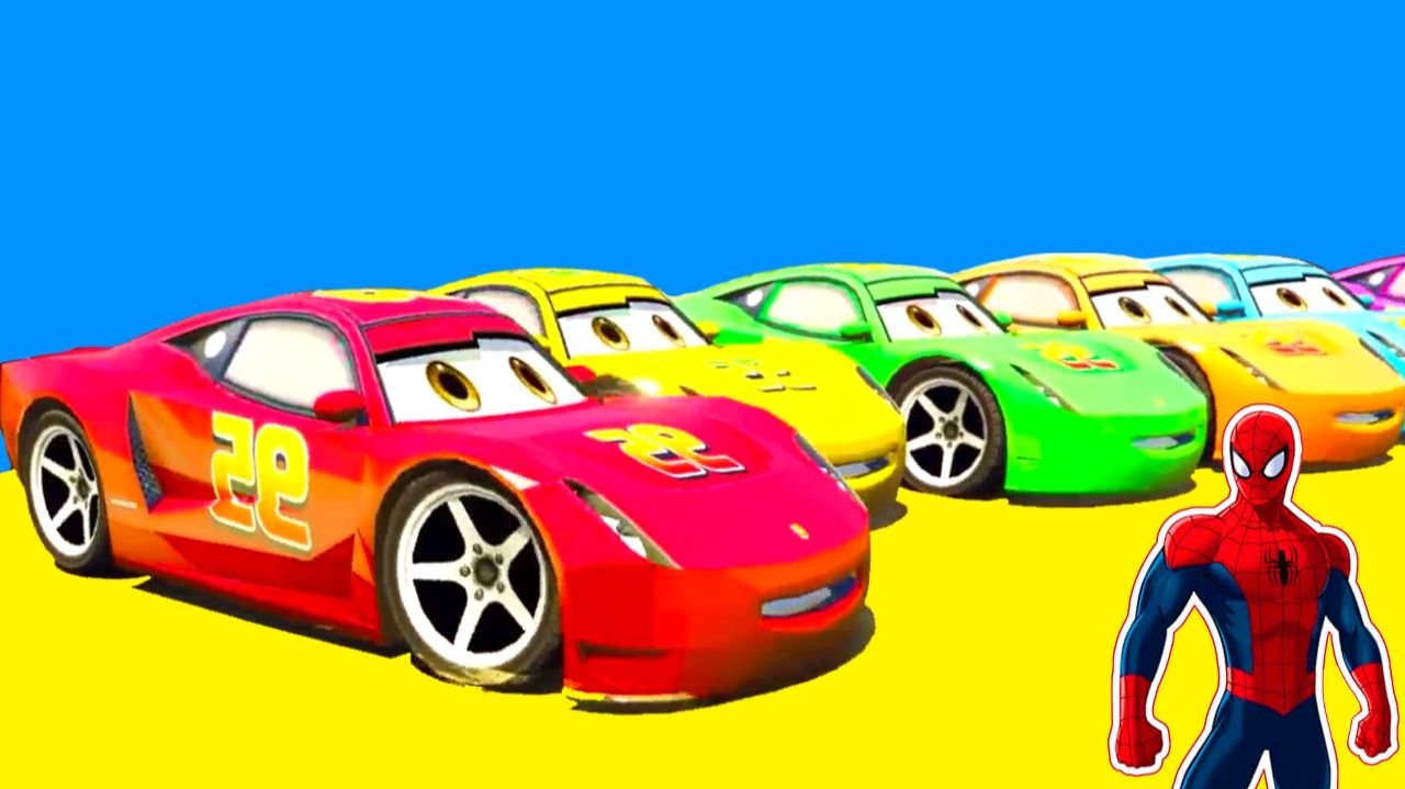 Весёлые цветные машинки для детей с Человеком-пауком и Маккуином Мультфильмы про машинки и малышей