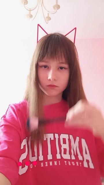 сделала макияж девочке которая любит розовый смотреть онлайн