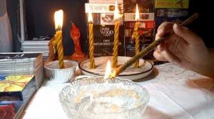 Чистка от негатива на свече с полынью. Морок прочь!