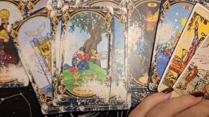 ТАРО РАСКЛАД\ О ЧЕМ ВАМ НУЖНО ЗНАТЬ?!